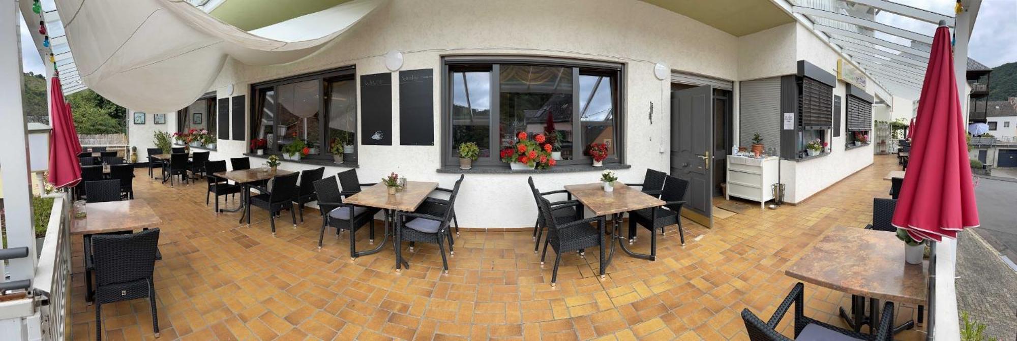 Hotel Zur Mosel Minheim Exteriör bild