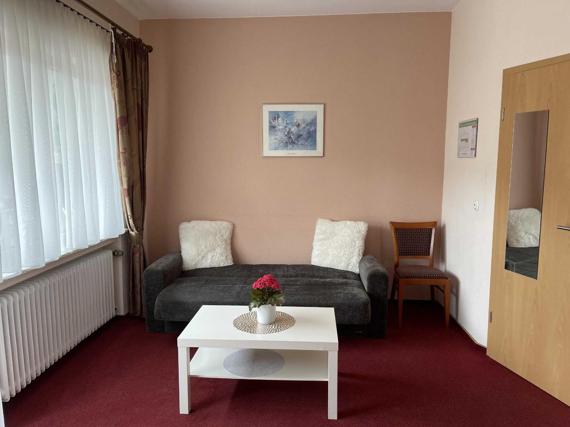 Hotel Zur Mosel Minheim Exteriör bild